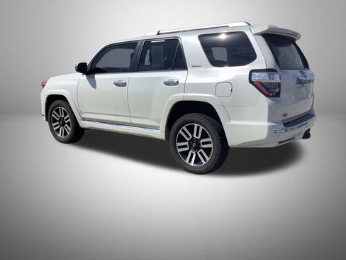 Used 2023 Toyota 4Runner Limited AWD/4WD image 2