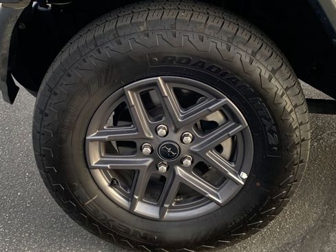 Used 2025 Jeep Wrangler Sport S image 29