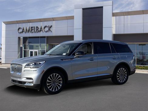 Certified 2023 Lincoln Aviator Reserve w/ Equipment Group 201A image 2