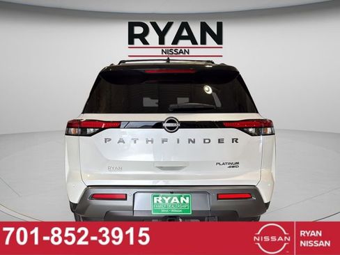 New 2026 Nissan Pathfinder Platinum AWD/4WD image 16
