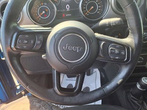 Used 2020 Jeep Gladiator Sport w/ Quick Order Package 24S image 13