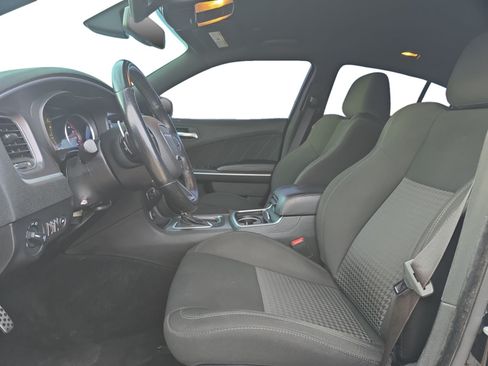 Used 2019 Dodge Charger R/T RWD image 10