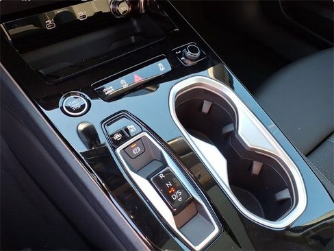 New 2026 Audi A6 Premium Plus image 14