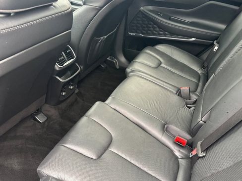 Used 2020 Hyundai Santa Fe SEL w/ Convenience + Premium Package image 26