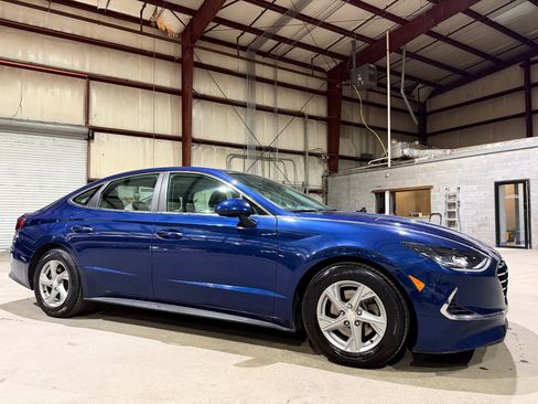 Used 2021 Hyundai Sonata SE image 3