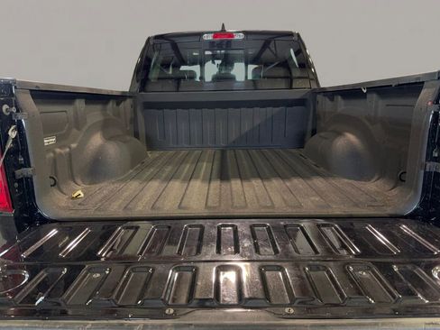 Used 2023 RAM 1500 Limited w/ Trailer Tow Group AWD/4WD image 10