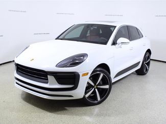 Used 2022 Porsche Macan AWD/4WD video 1