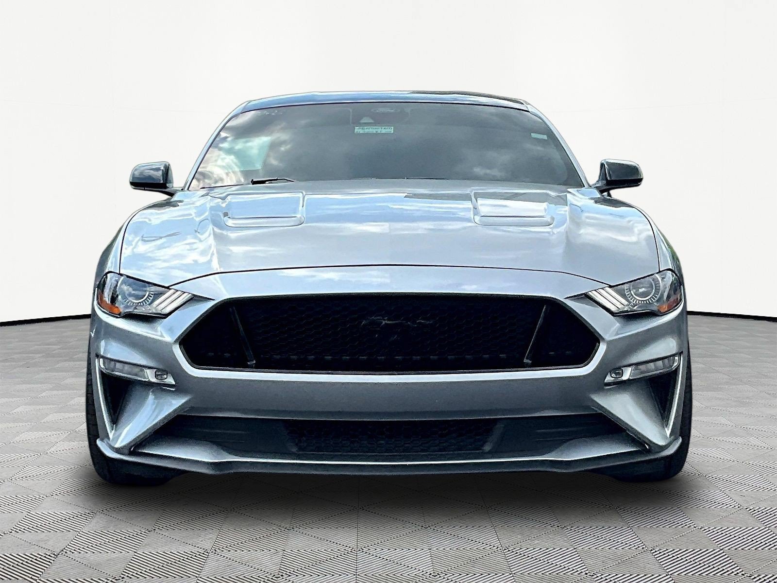 Used 2021 Ford Mustang GT w/ Black Accent Package RWD image 2