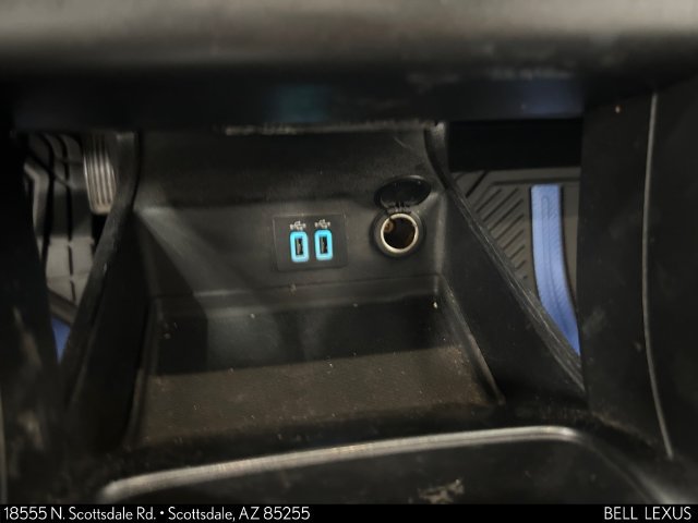 Used 2020 Ford Fusion SE w/ Equipment Group 151A FWD image 23