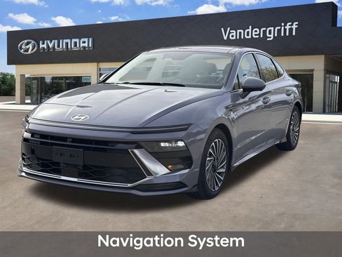 Certified 2025 Hyundai Sonata Limited image 2