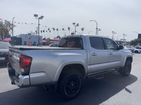 Used 2022 Toyota Tacoma SR5 image 12