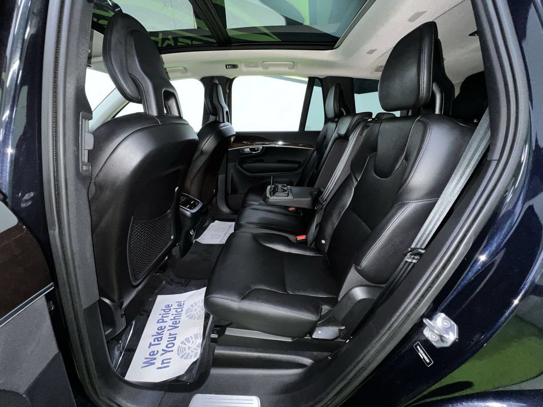 Used 2017 Volvo XC90 T6 Momentum w/ Momentum Plus Package AWD/4WD image 26