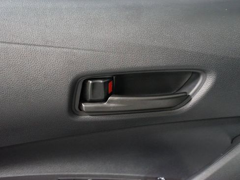 Certified 2024 Toyota Corolla LE image 29