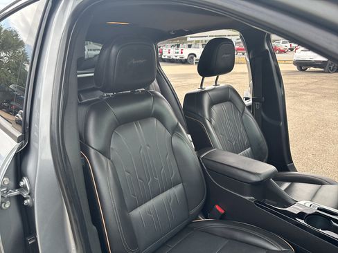 Used 2024 Buick Envista Avenir FWD image 22