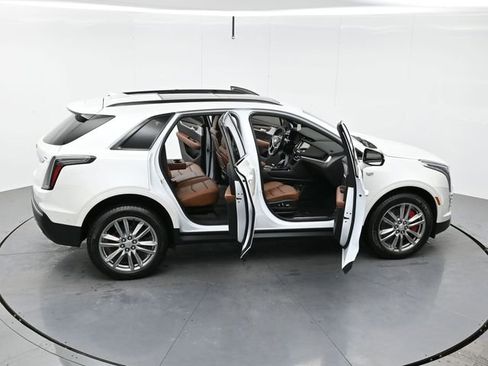 Used 2025 Cadillac XT5 Sportv w/ Technology Package image 49