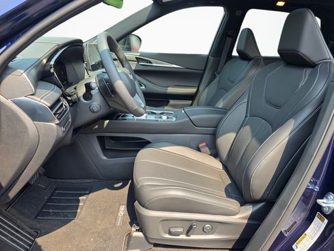 New 2027 INFINITI QX60 Sport w/ Dark Cargo Package AWD/4WD image 12