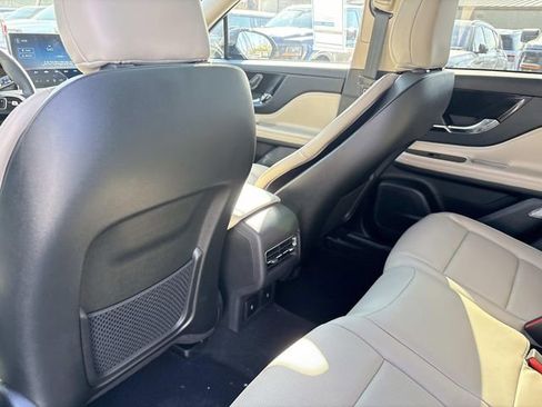 New 2026 Lincoln Corsair Grand Touring AWD/4WD image 17