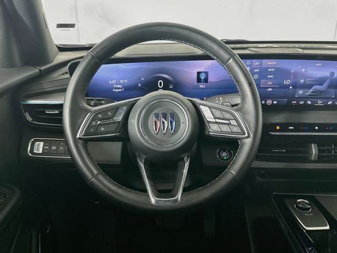 Used 2025 Buick Enclave Preferred FWD image 18