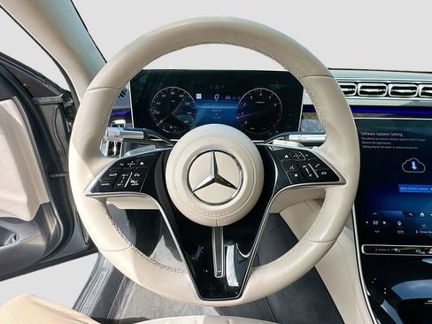 Certified 2022 Mercedes-Benz S 580 4MATIC Sedan image 11