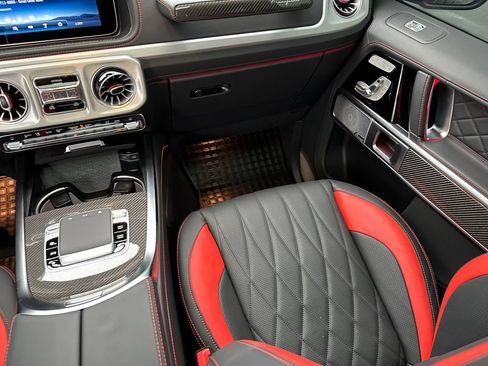 Used 2025 Mercedes-Benz G 63 AMG 4MATIC image 22