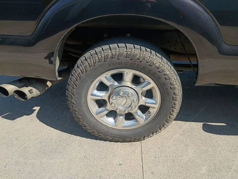 Used 2013 Ford F250 Lariat w/ Lariat Interior Pkg image 14