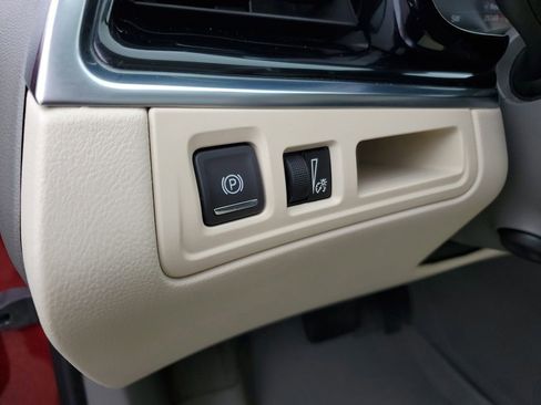 Certified 2024 Cadillac XT6 Premium Luxury w/ LPO, Floor Liner Package image 12