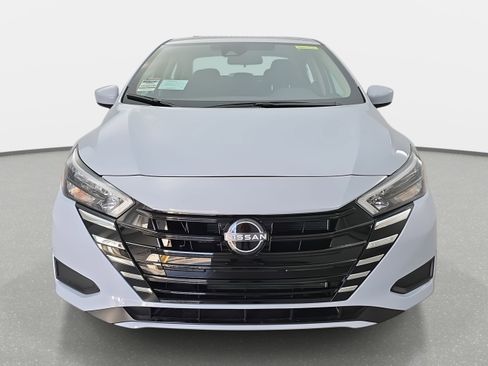 New 2025 Nissan Versa SV w/ Trunk Package image 2