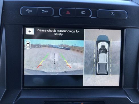 Used 2018 Ford F150 Raptor w/ Equipment Group 802A Luxury image 19