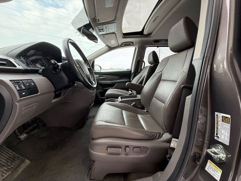 Used 2016 Honda Odyssey EX-L image 2