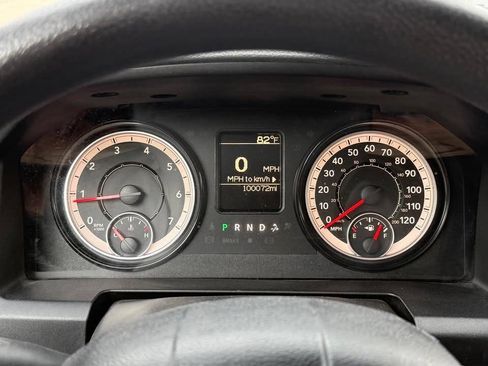 Used 2017 RAM 1500 Express AWD/4WD image 7