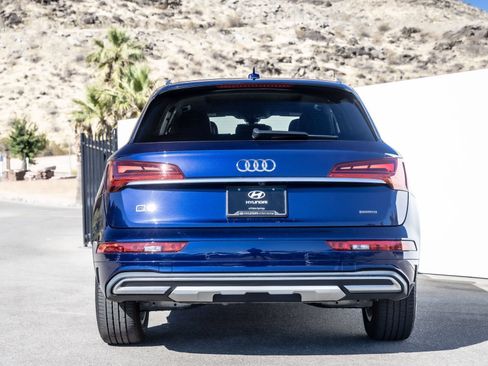Used 2023 Audi Q5 2.0T Premium w/ Convenience Package AWD/4WD image 11