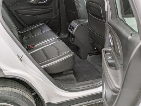 Used 2022 GMC Terrain SLT AWD/4WD image 22