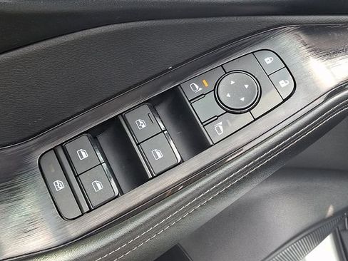 Used 2024 Nissan Rogue SV AWD/4WD image 25