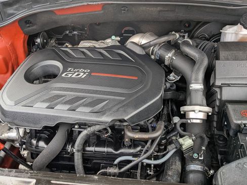 Used 2018 Hyundai Santa Fe Sport image 36