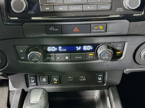 Used 2024 Nissan Frontier SL w/ Technology Package image 23