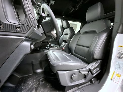 New 2025 Ford Bronco Big Bend image 10