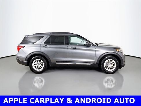 Used 2025 Ford Explorer Active image 3