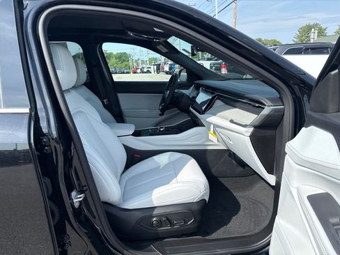 New 2026 Jeep Cherokee Limited AWD/4WD image 26