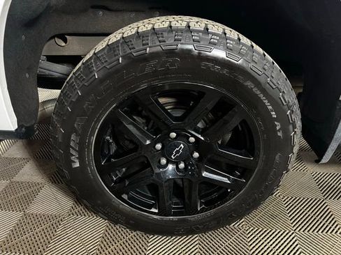 Used 2023 Chevrolet Silverado 1500 Custom w/ Rally Edition image 19