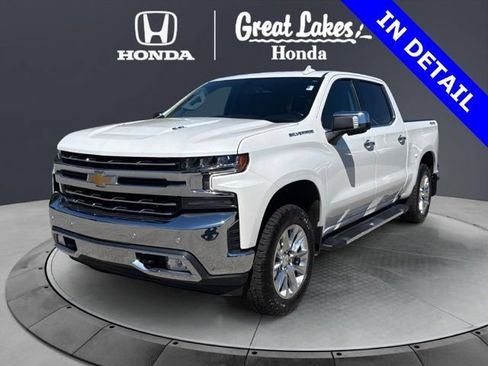 Used 2022 Chevrolet Silverado 1500 LTZ AWD/4WD image 2