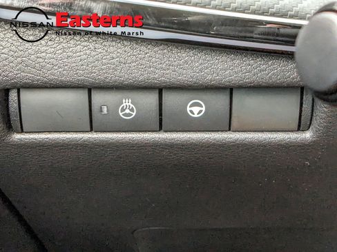 New 2025 Nissan Kicks SR w/ SR Premium Package image 34