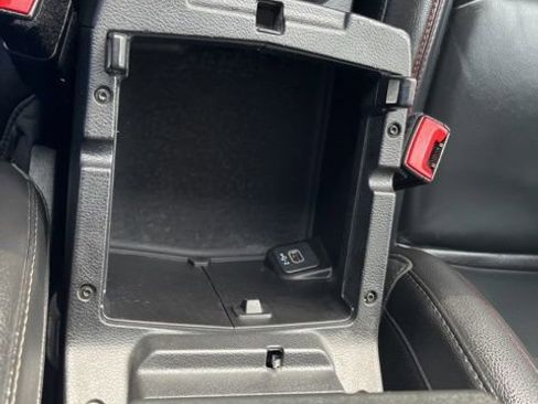 Used 2021 Jeep Wrangler Unlimited Rubicon AWD/4WD image 19
