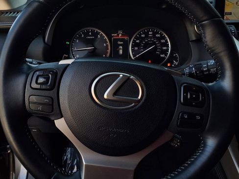 Used 2015 Lexus NX 200t FWD image 11