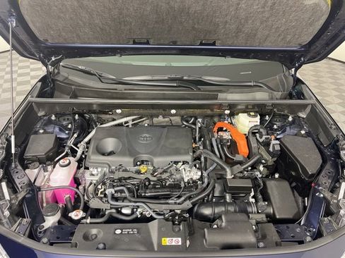 Used 2025 Toyota RAV4 XLE w/ Convenience Package image 33