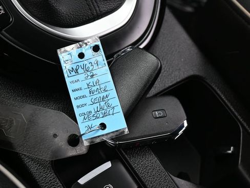 Used 2022 Kia Forte GT-Line w/ GT-Line Technology Package FWD image 25