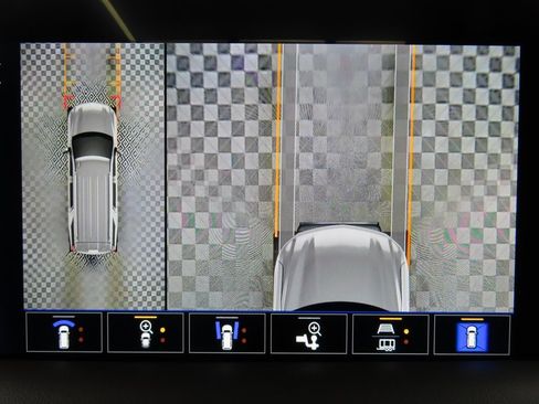 Used 2023 Chevrolet Tahoe RST image 20