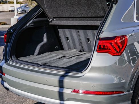 Certified 2023 Audi Q3 2.0T Premium w/ Convenience Package image 29