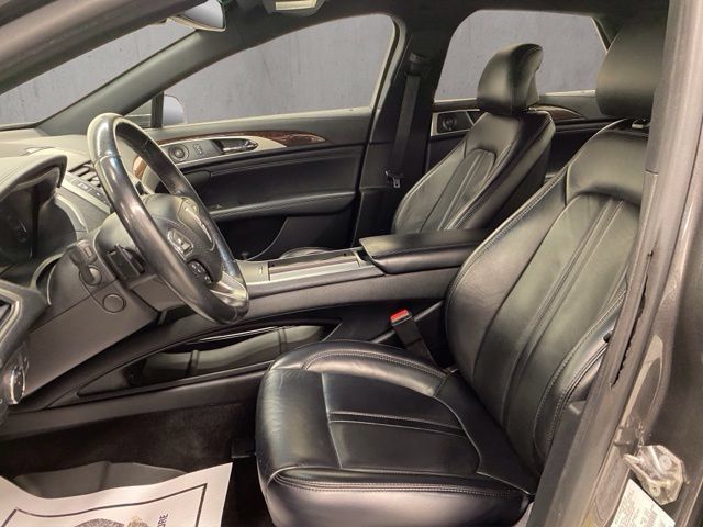 Used 2019 Lincoln MKZ Reserve w/ Reserve Plus Package AWD/4WD image 8