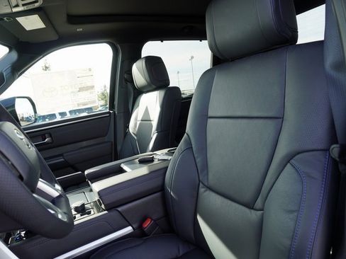 New 2025 Toyota Tundra Platinum image 28