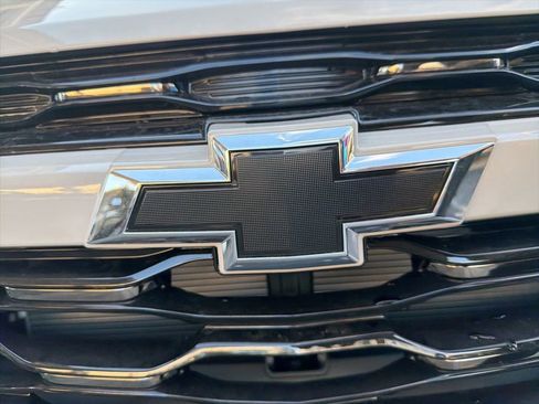 New 2026 Chevrolet Trax ACTIV w/ Sunroof Package image 44